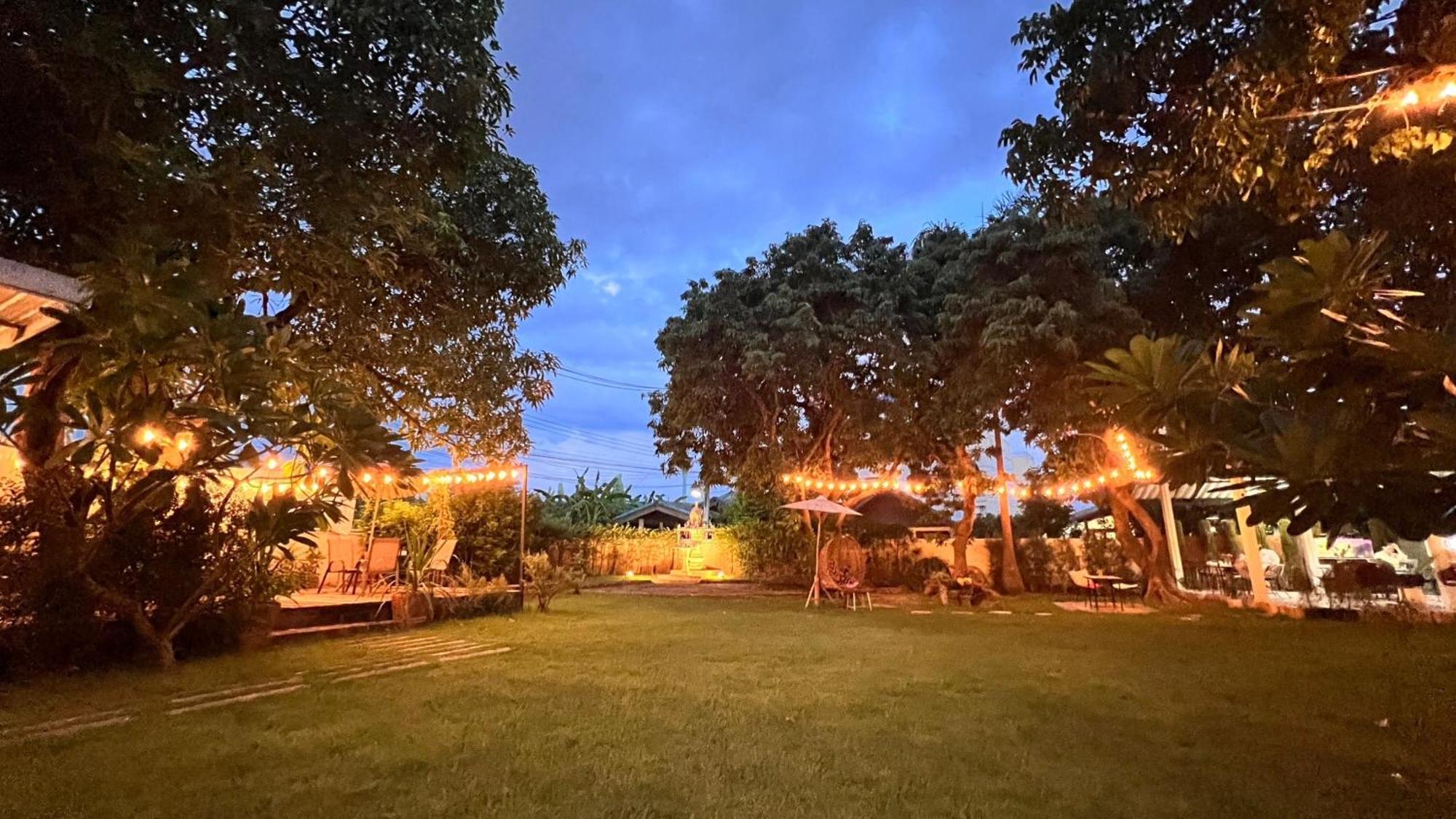 Udee Cozy Hotel Čiang Mai Exteriér fotografie